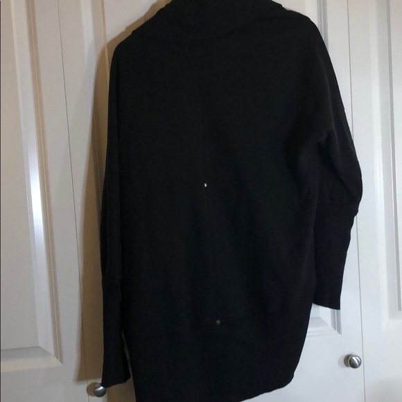 Cardigan - Picture 5 of 5